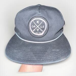 Oakley Surfing California Mid SnapBack Black